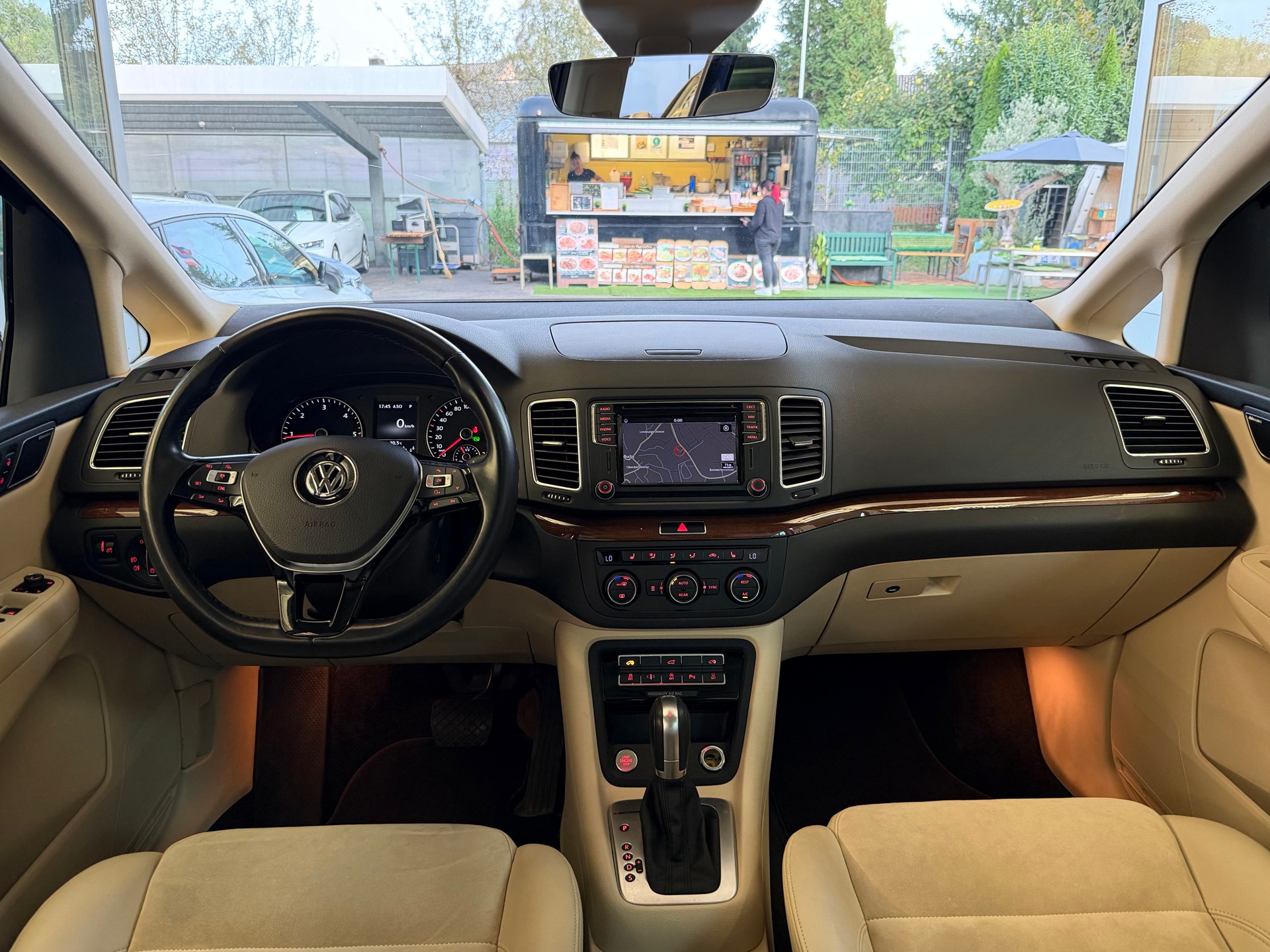 VW Sharan 2.0 TDI SCR Highline DSG 4x4-image-10