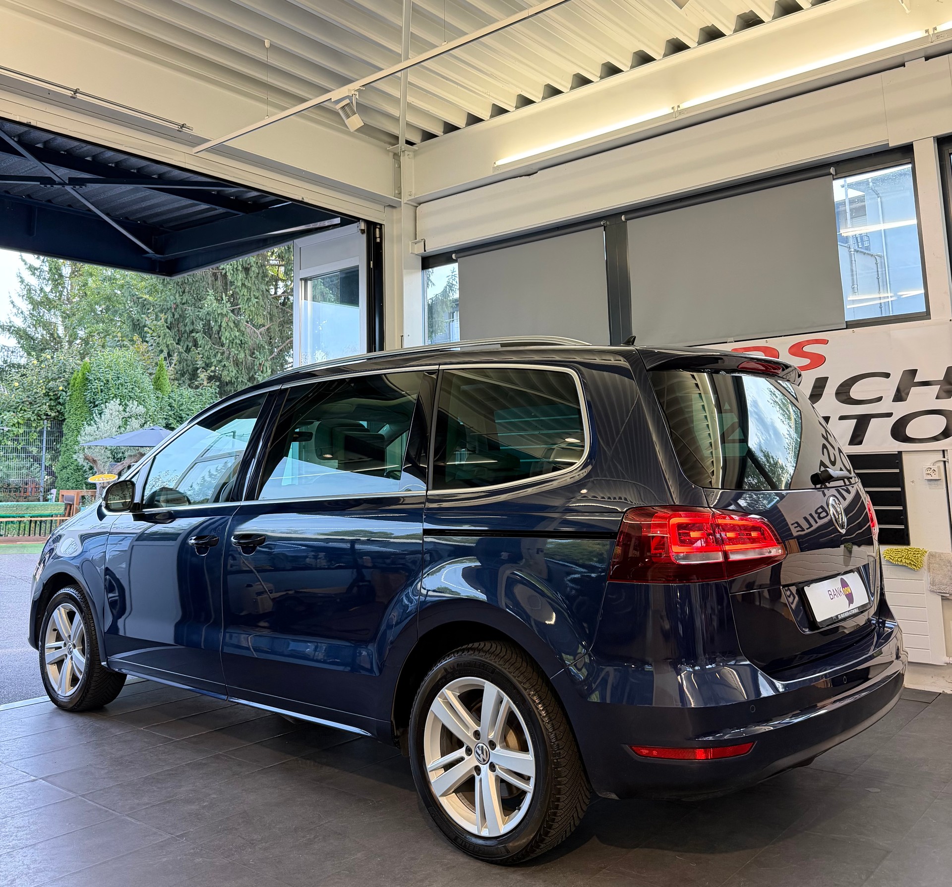VW Sharan 2.0 TDI SCR Highline DSG 4x4-image-4