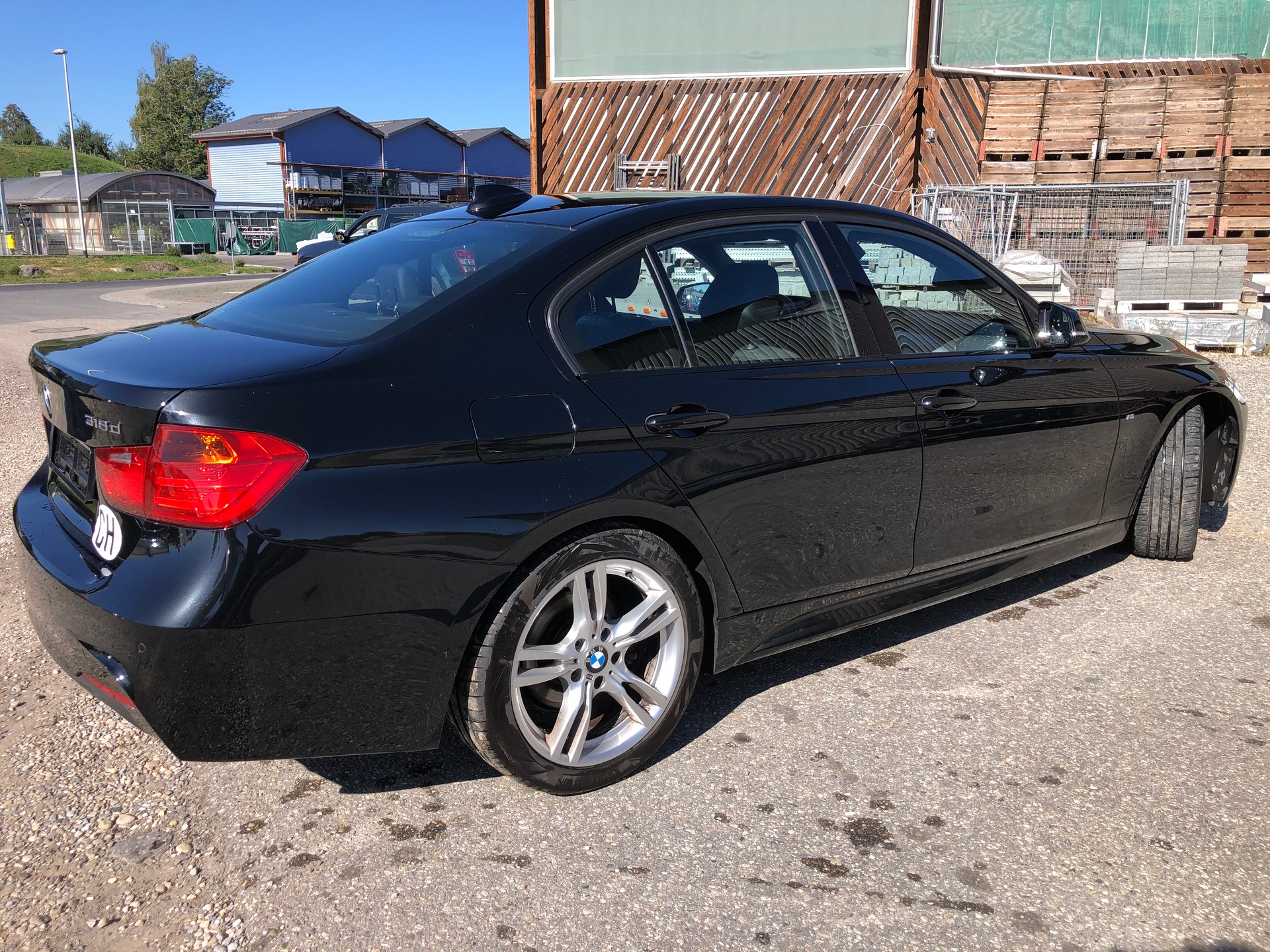 BMW 318d M Sport Line Steptronic-image-3