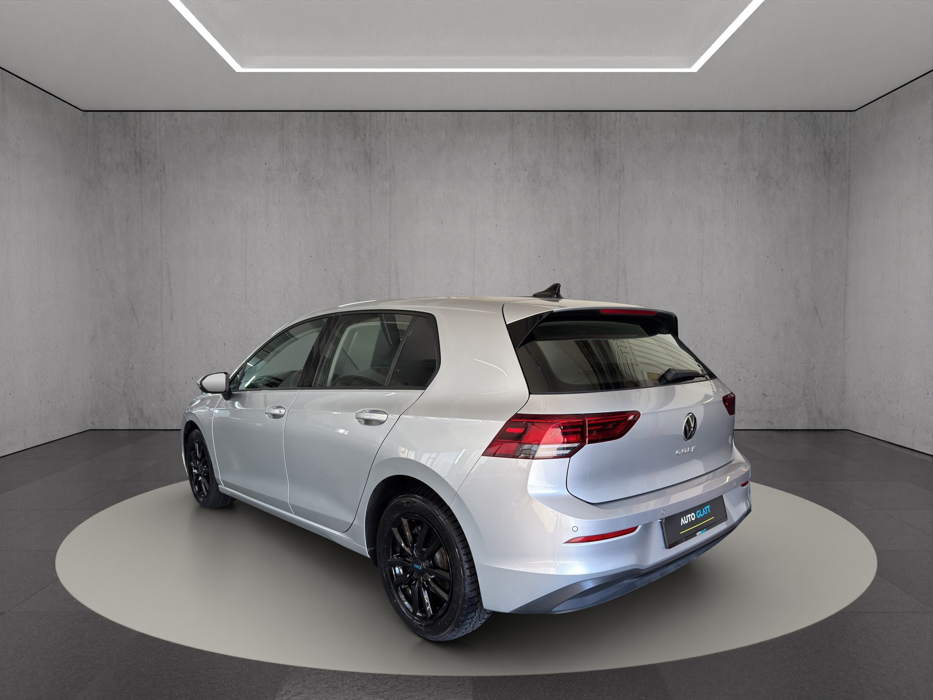VW Golf 2.0 TDI Life Business DSG "Black Style-Navi-RF.-Kamera"-image-4