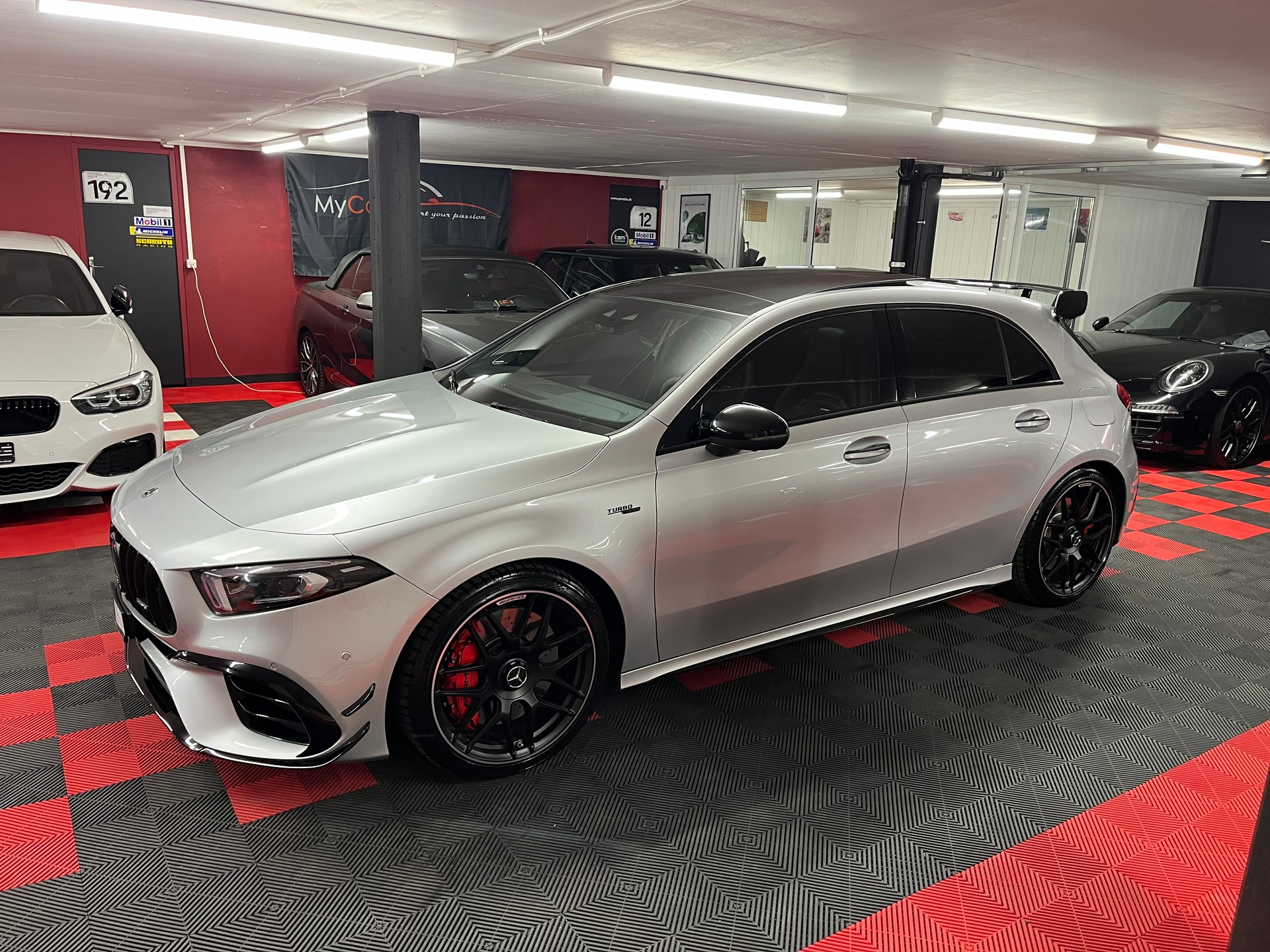 MERCEDES-BENZ A 45 S AMG 4Matic+ Speedshift-image-10