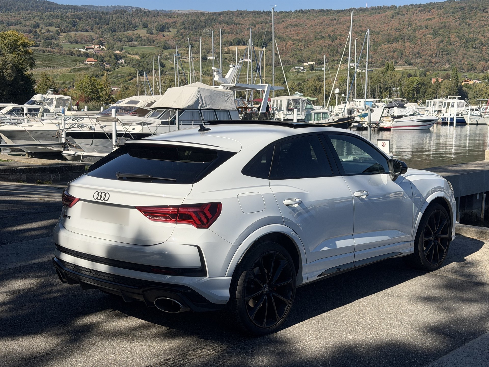 AUDI RSQ3 Sportback-image-8