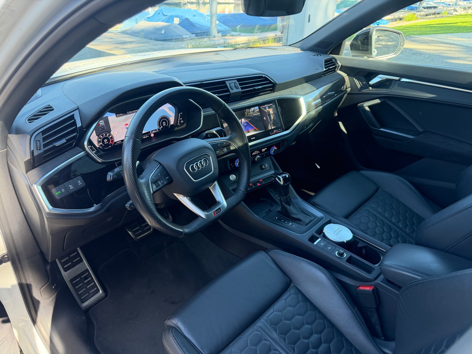 AUDI RSQ3 Sportback-image-10