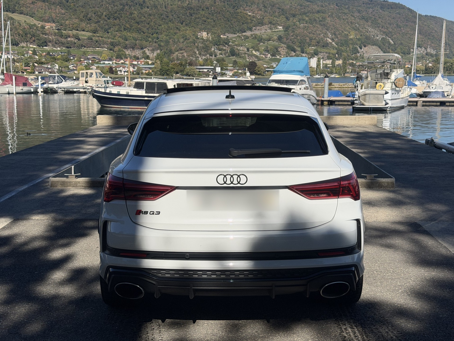 AUDI RSQ3 Sportback-image-7