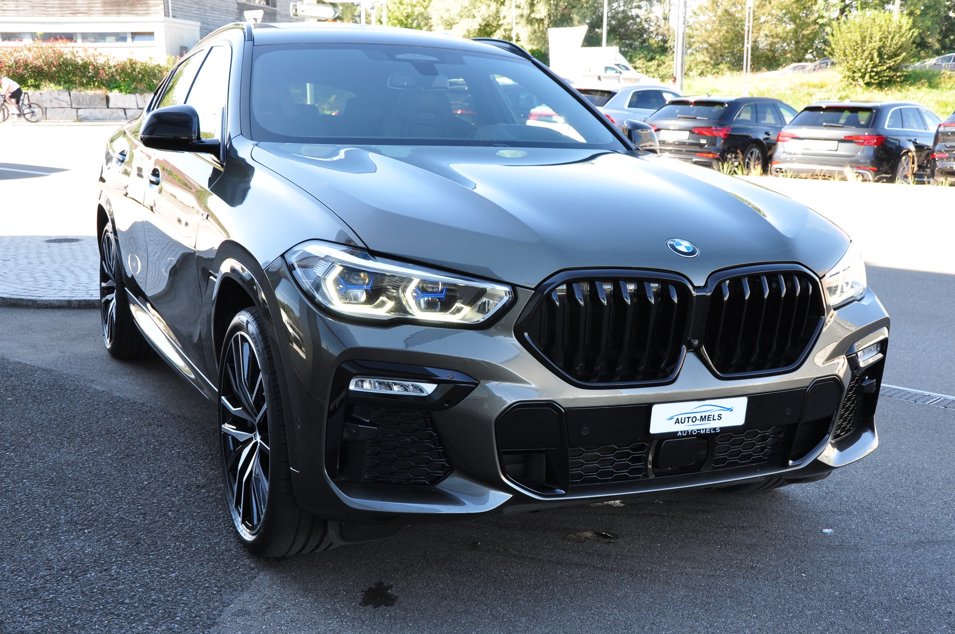 BMW X6 xDrive 48V 40d Steptronic M Sport-image-11