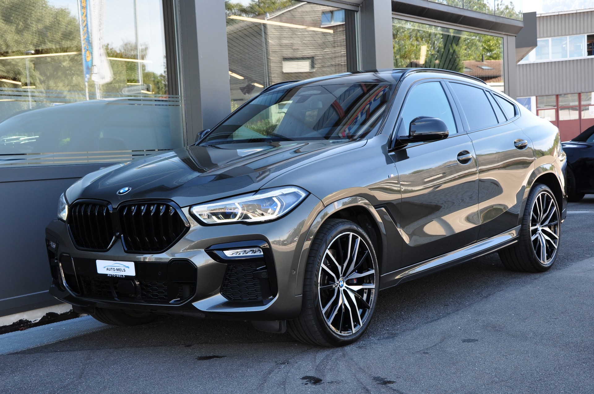 BMW X6 xDrive 48V 40d Steptronic M Sport-image-3