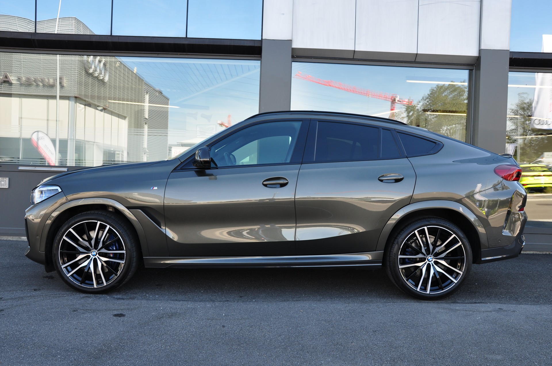BMW X6 xDrive 48V 40d Steptronic M Sport-image-6