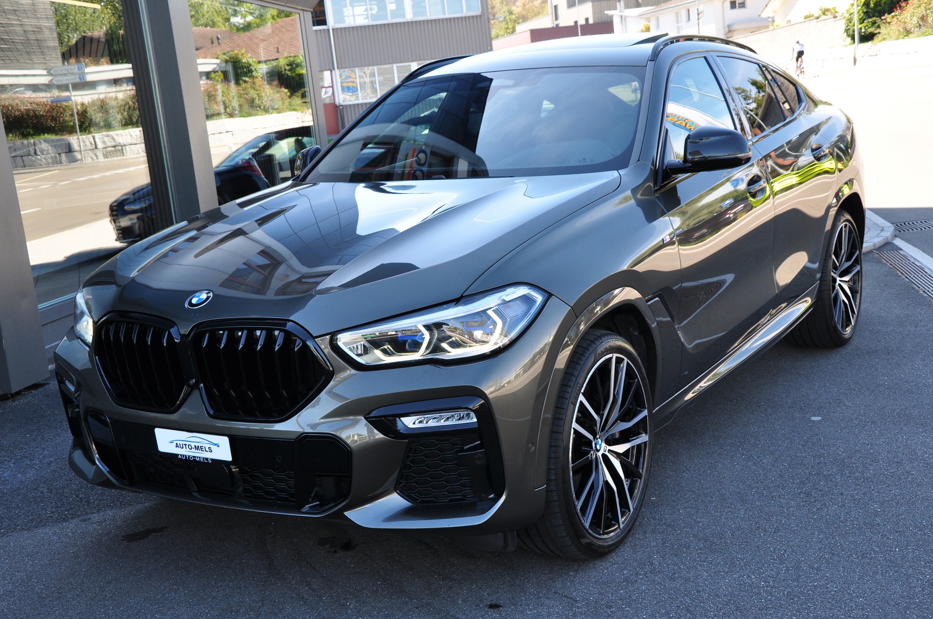 BMW X6 xDrive 48V 40d Steptronic M Sport-image-14