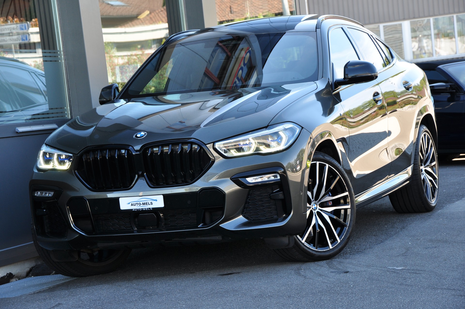 BMW X6 xDrive 48V 40d Steptronic M Sport-image-5