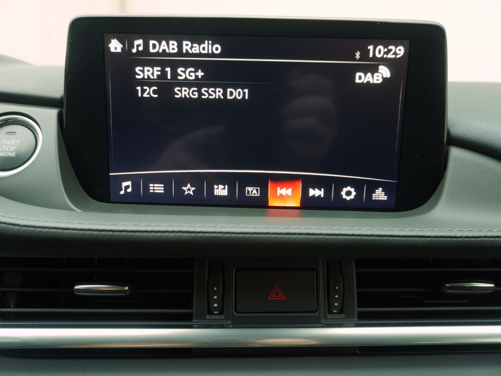 MAZDA 6 Sport Wagon 2.0 Center-Line-image-13