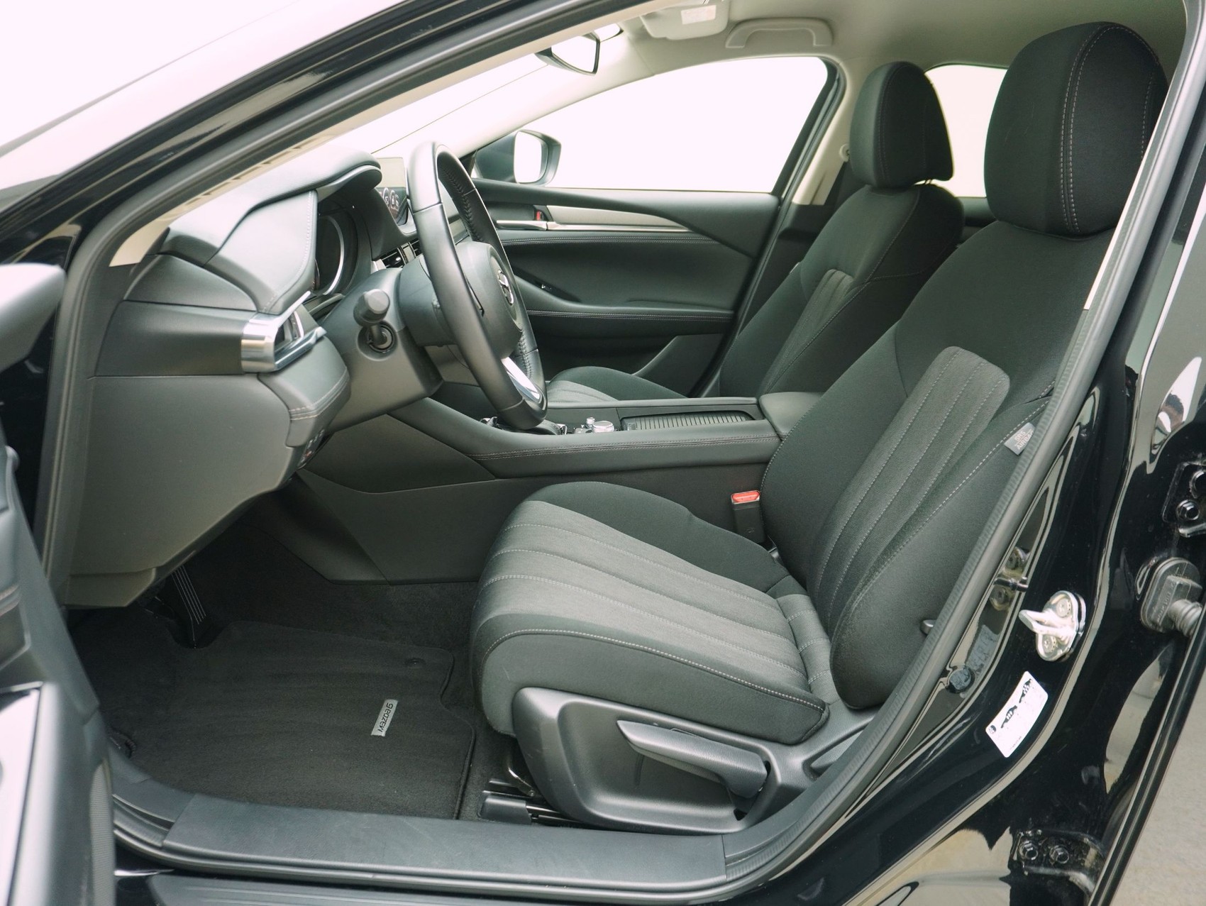 MAZDA 6 Sport Wagon 2.0 Center-Line-image-6