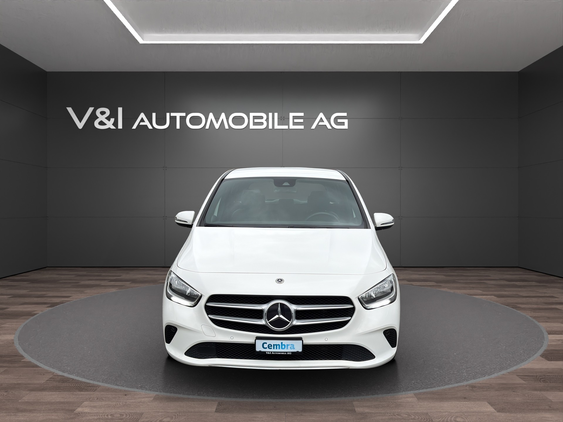MERCEDES-BENZ B 180 SE Line 7G-DCT-image-2