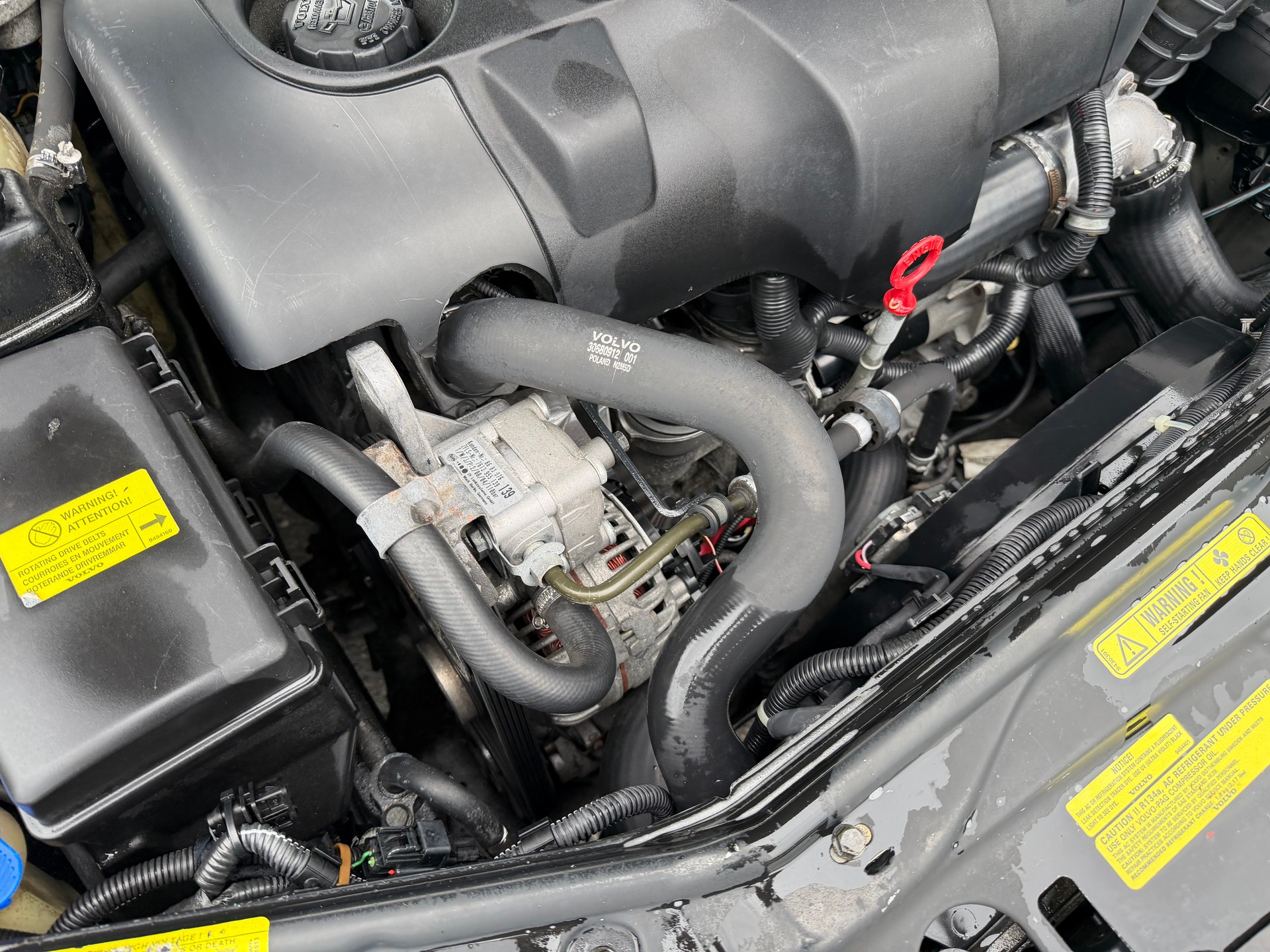 VOLVO XC70 D5 AWD Geartronic-image-32