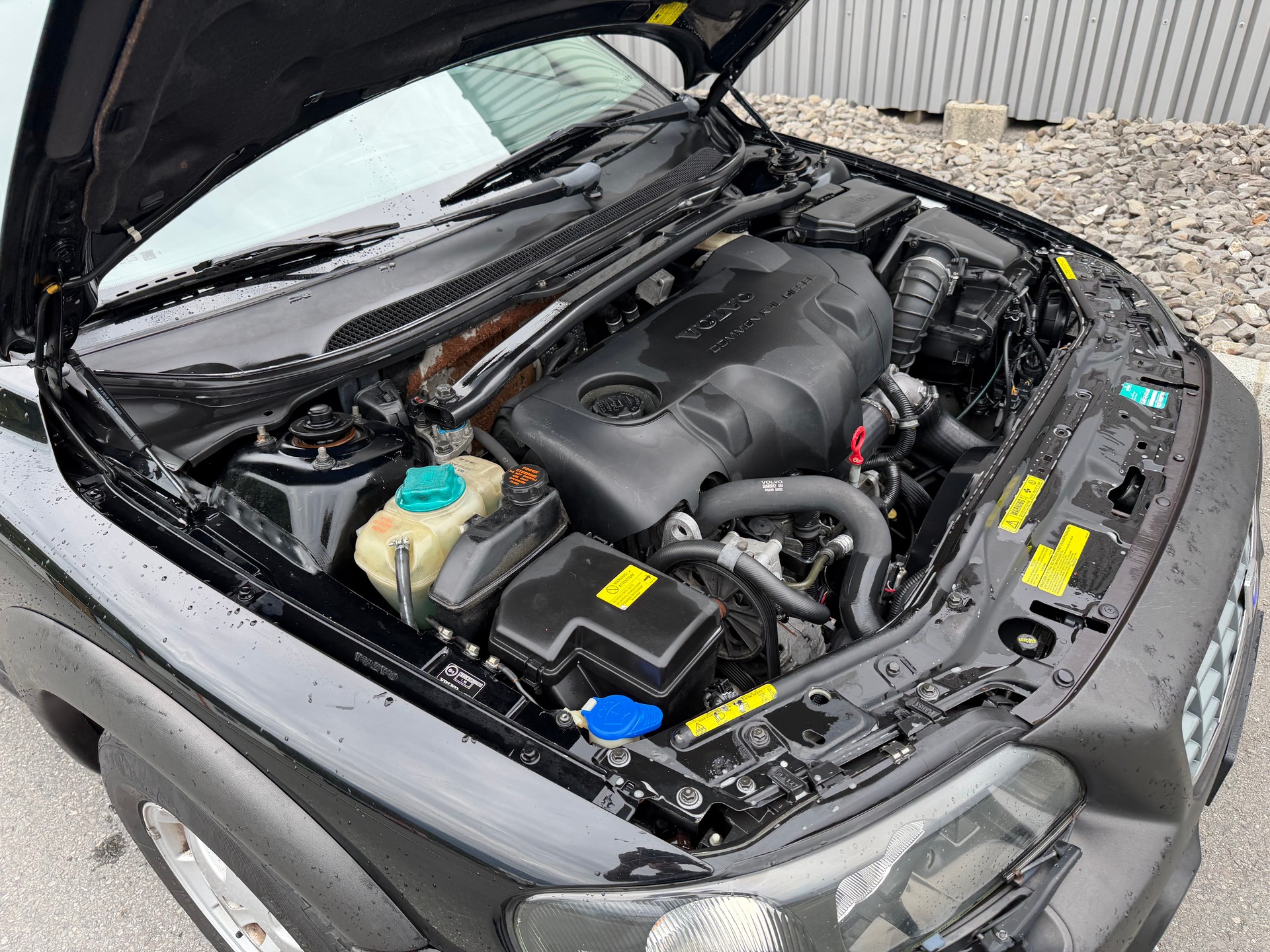VOLVO XC70 D5 AWD Geartronic-image-28