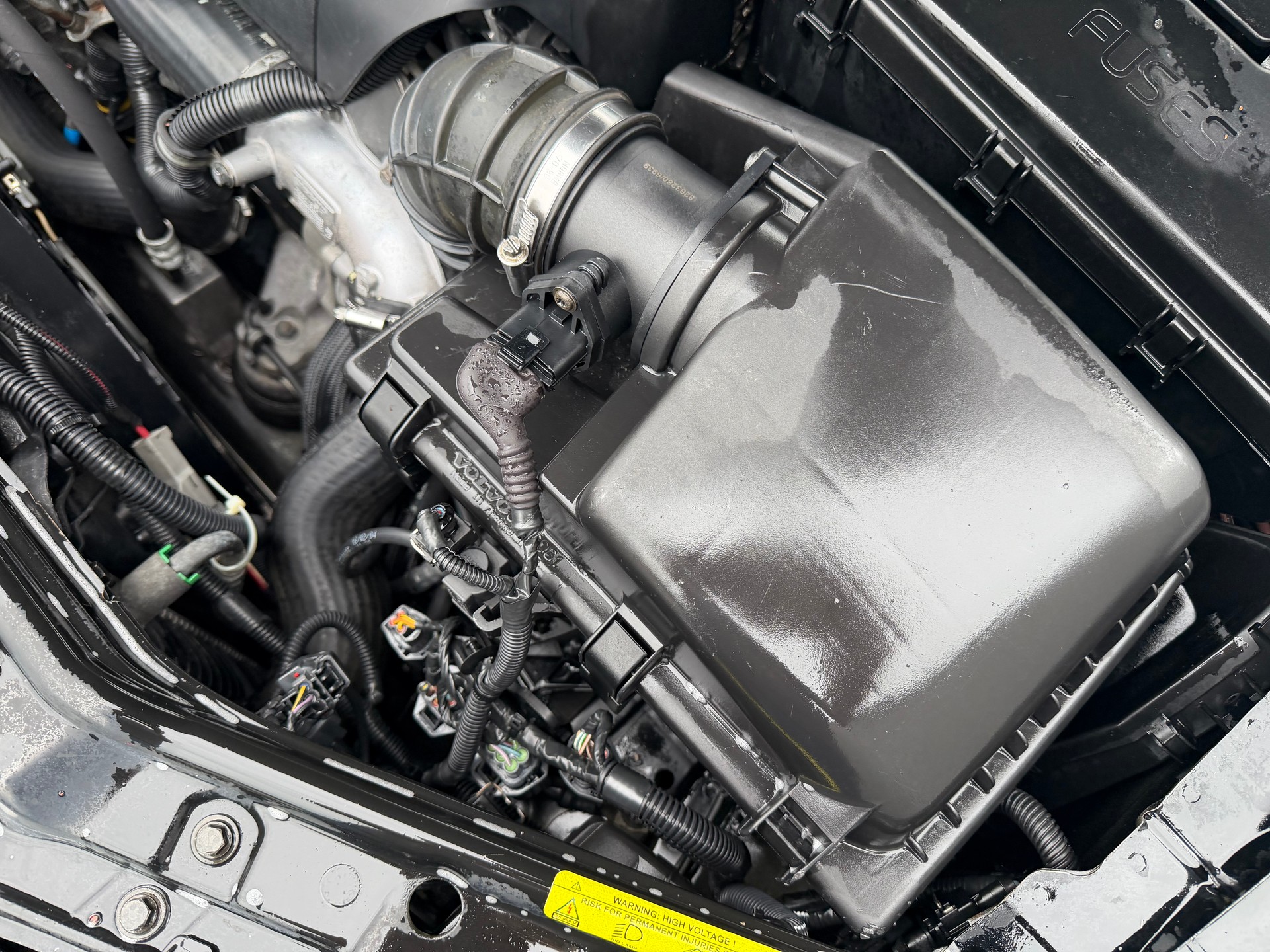 VOLVO XC70 D5 AWD Geartronic-image-31