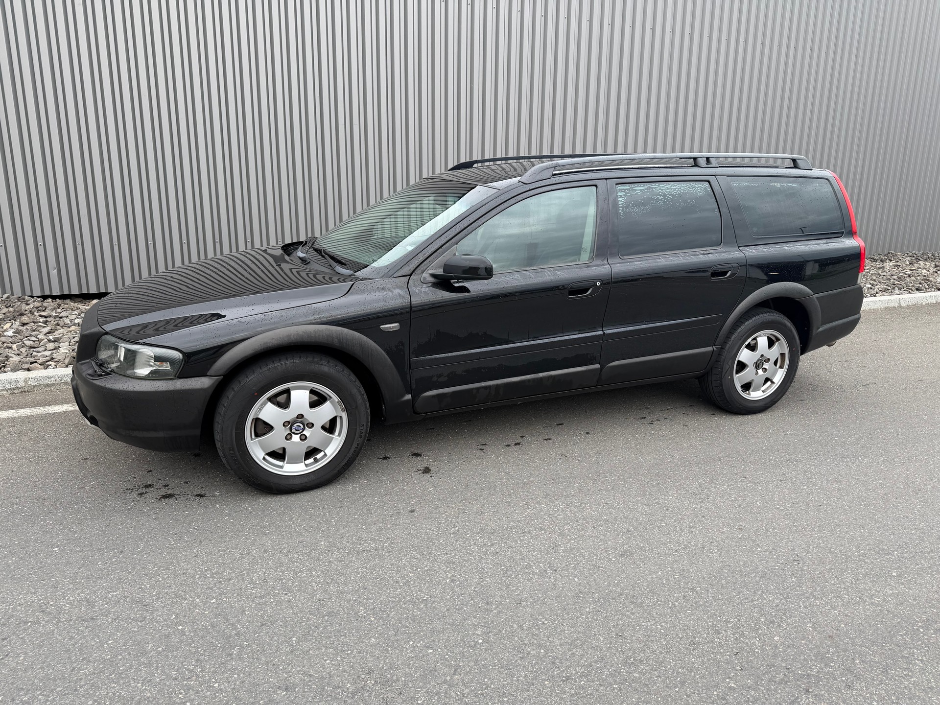 VOLVO XC70 D5 AWD Geartronic-image-0