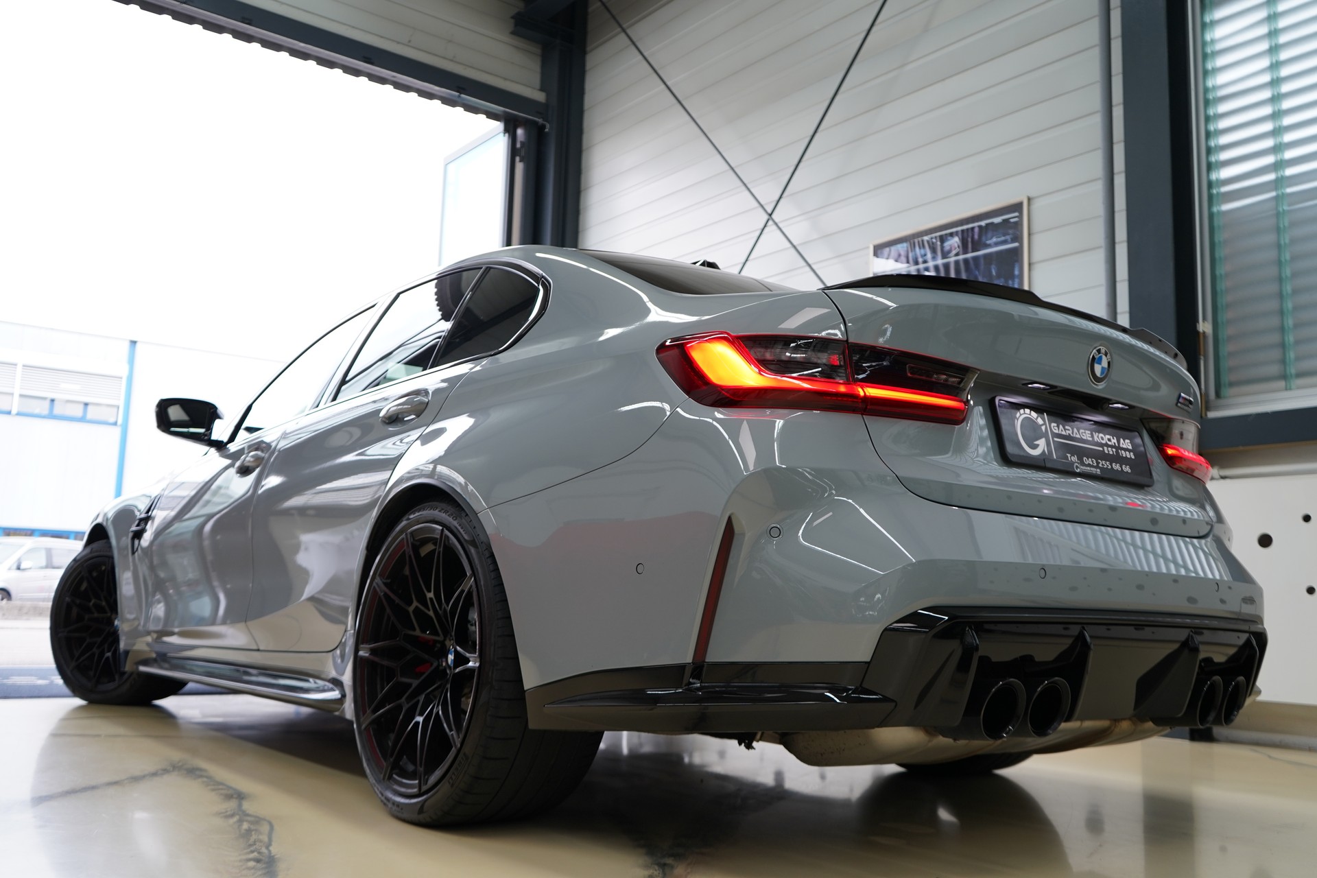 BMW M3 Competition M xDrive-image-5