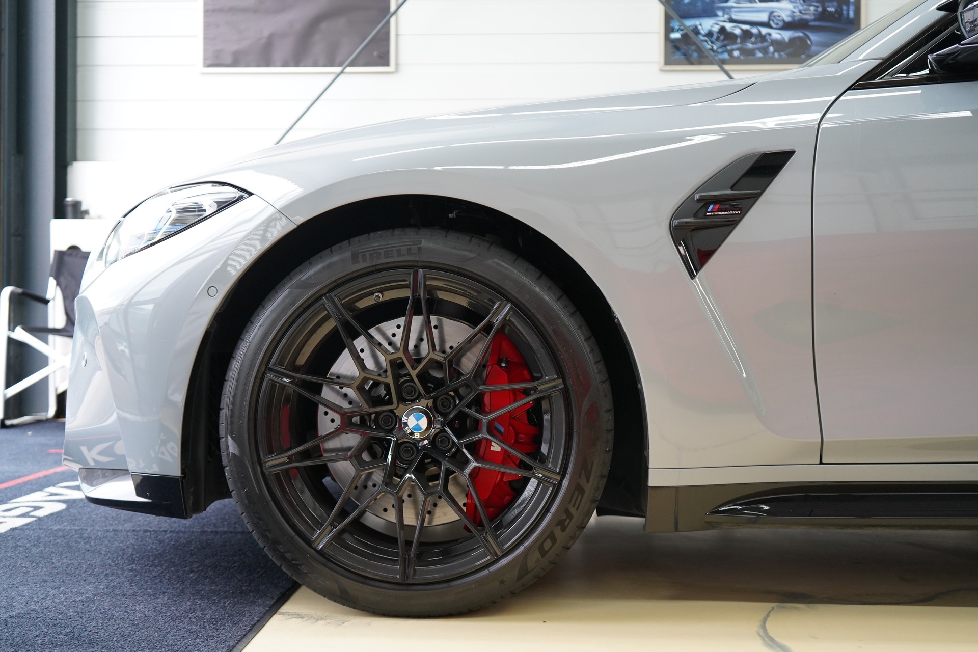 BMW M3 Competition M xDrive-image-14