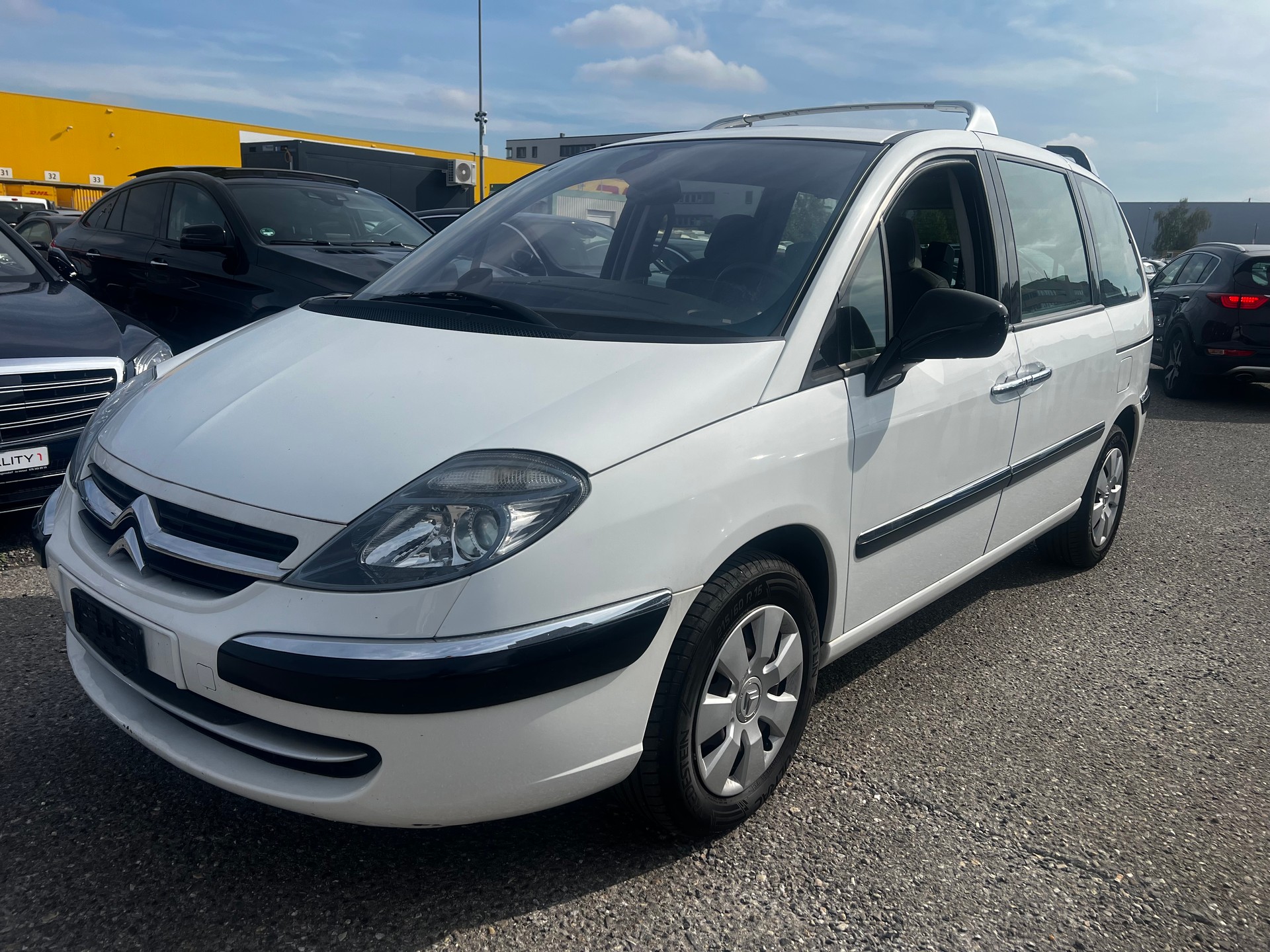 CITROEN C8 2.0 16V HDi Attraction-image-0