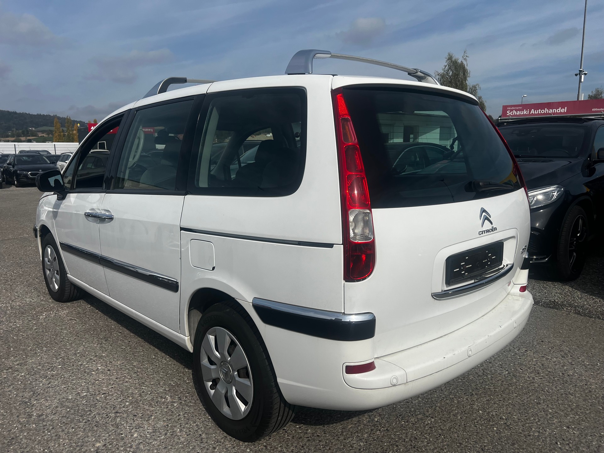 CITROEN C8 2.0 16V HDi Attraction-image-4