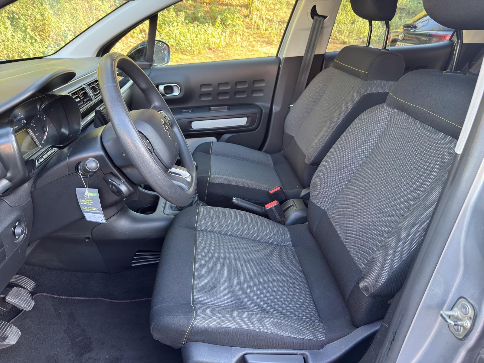 CITROEN Citroën C3 1.2 PureTech Swiss Edition-image-4