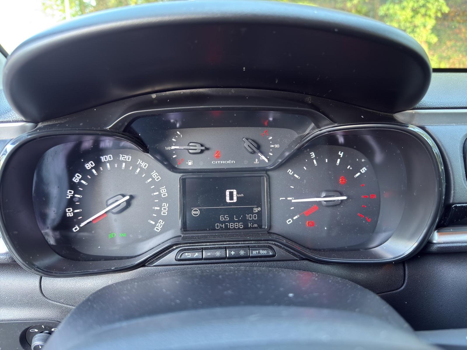 CITROEN Citroën C3 1.2 PureTech Swiss Edition-image-5