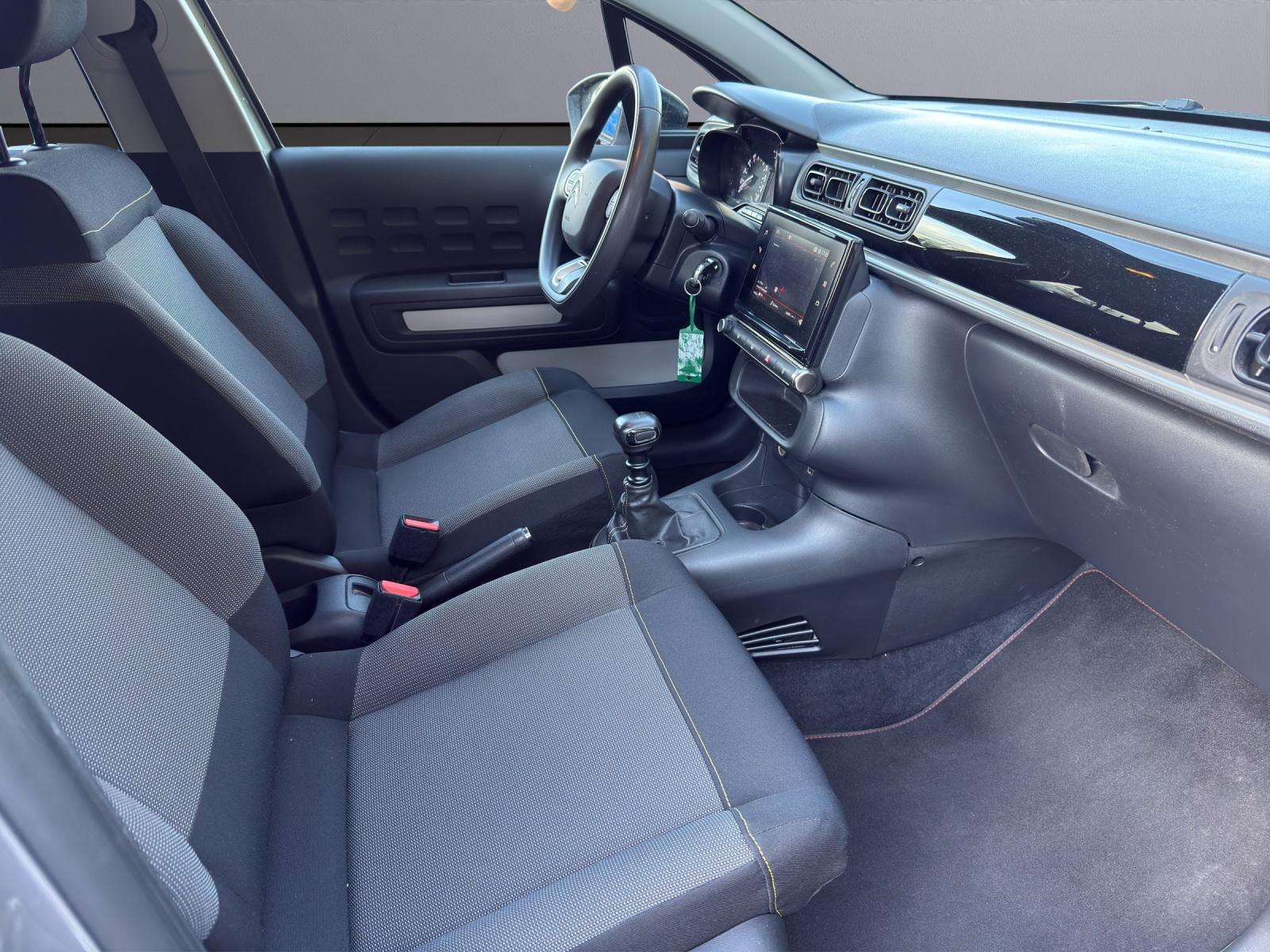 CITROEN Citroën C3 1.2 PureTech Swiss Edition-image-8