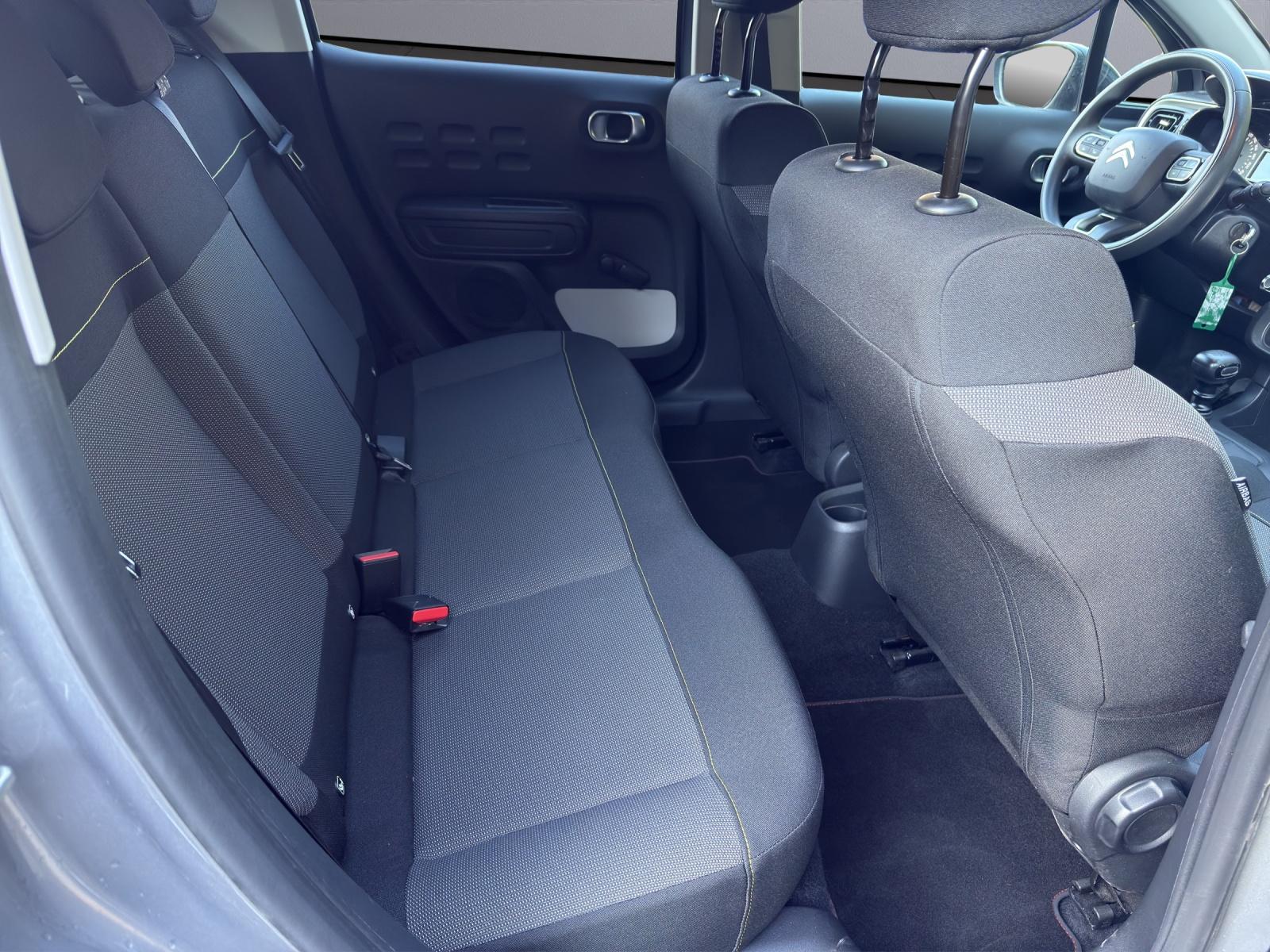CITROEN Citroën C3 1.2 PureTech Swiss Edition-image-9