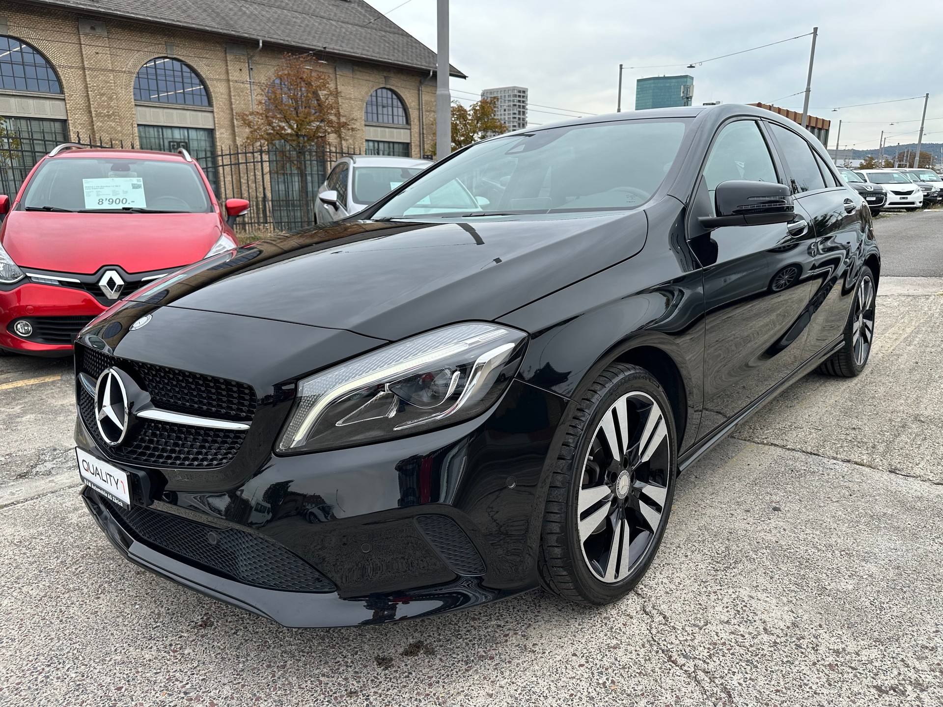 MERCEDES-BENZ A 200 Night Star 7G-DCT-image-0