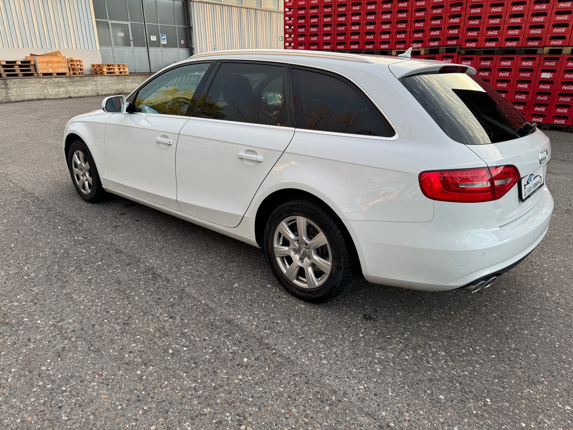 AUDI A4 Avant 2.0 TDI Attraction multitronic-image-4