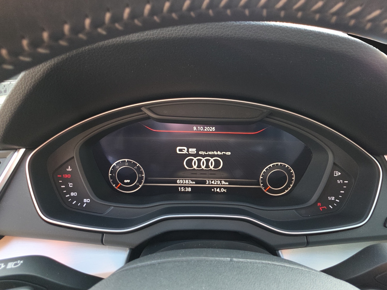 AUDI Q5 2.0 TDI sport quattro S-tronic-image-7