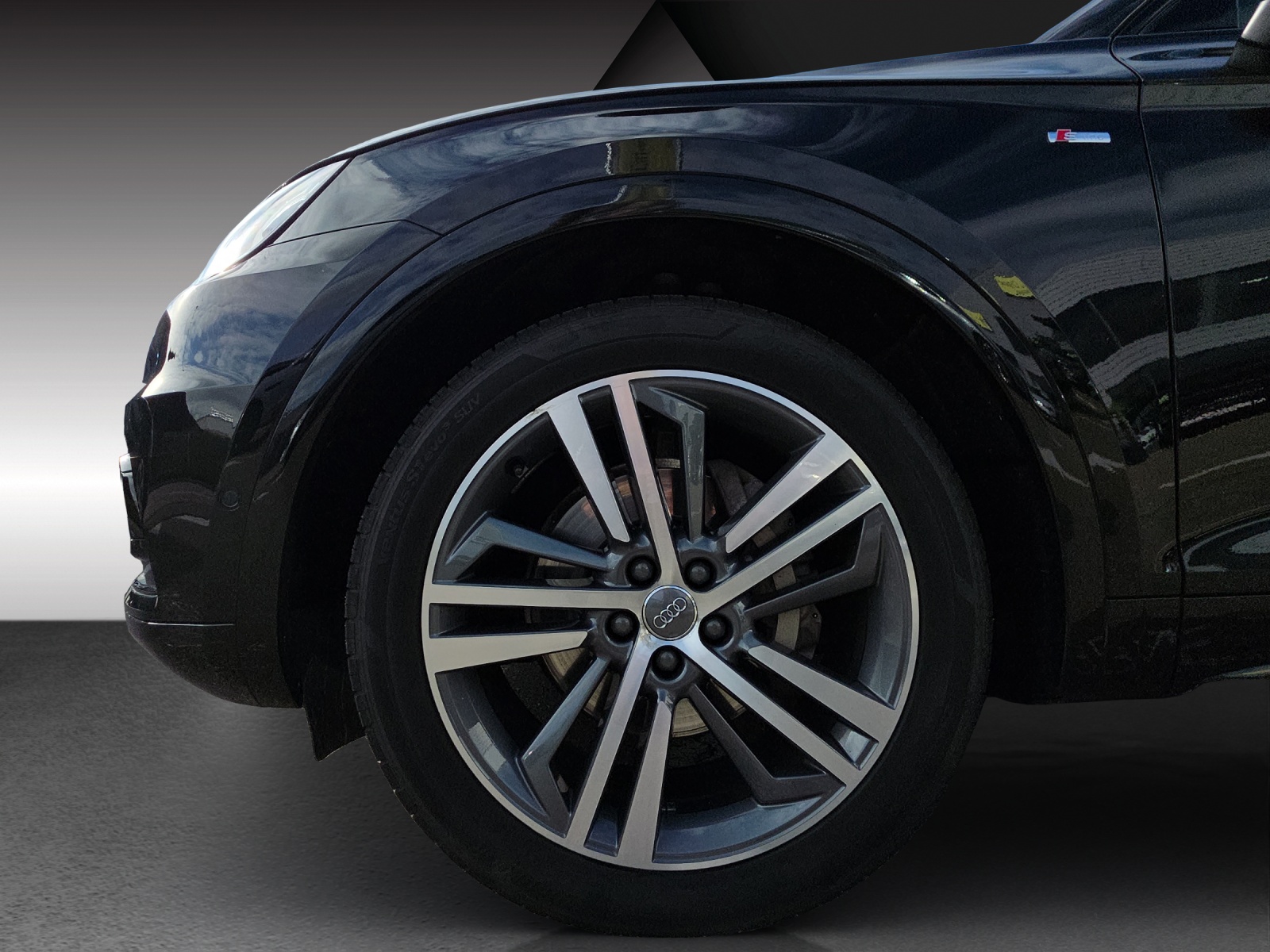 AUDI Q5 2.0 TDI sport quattro S-tronic-image-18