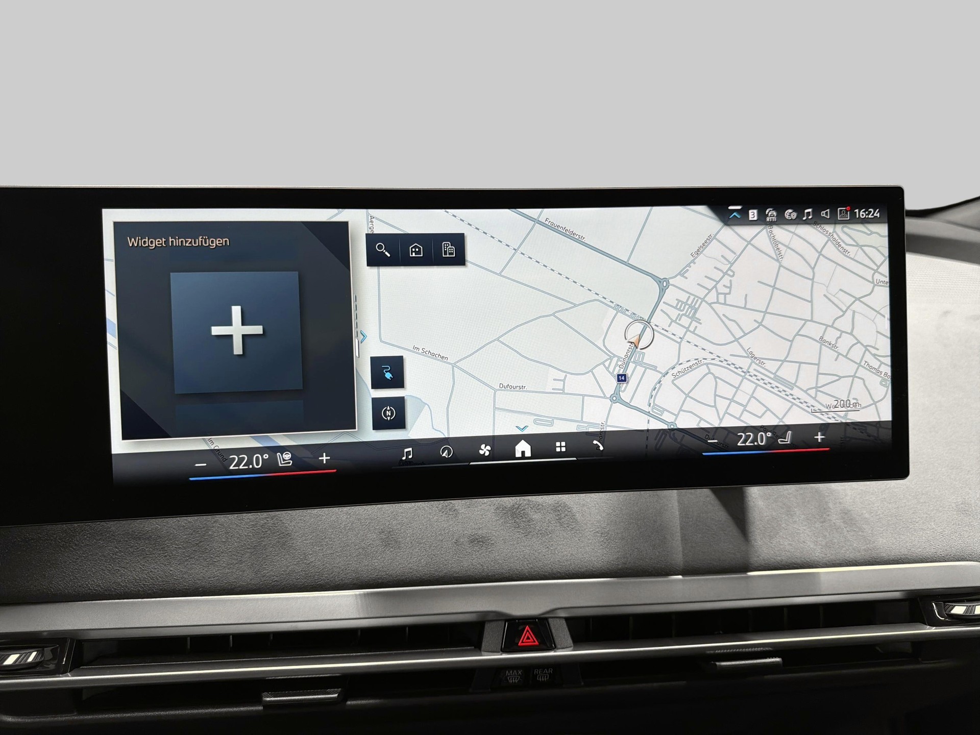 BMW iX xDrive60 M Sport Pro-image-10