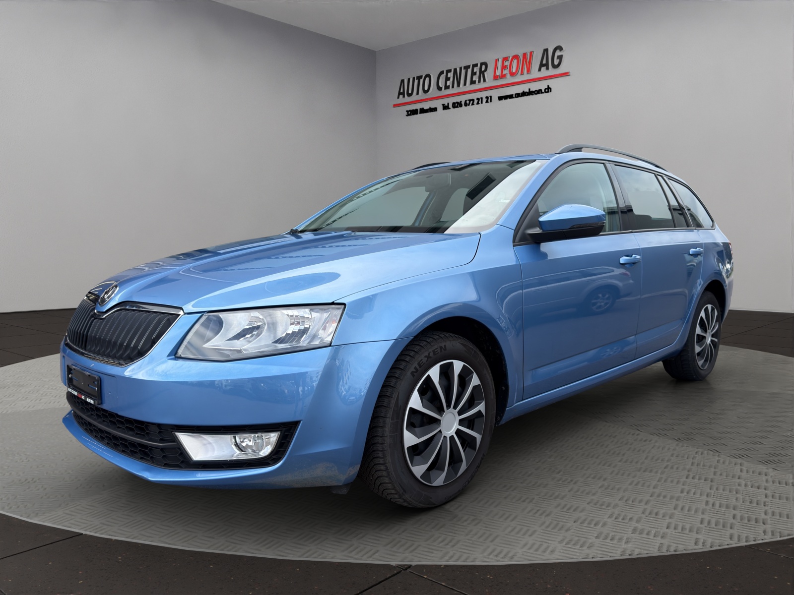 SKODA Octavia Combi 1.4 TSI Ambition-image-1