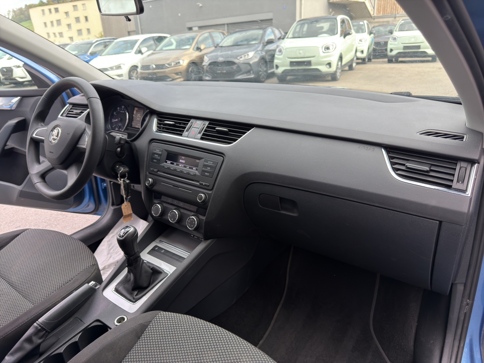 SKODA Octavia Combi 1.4 TSI Ambition-image-20