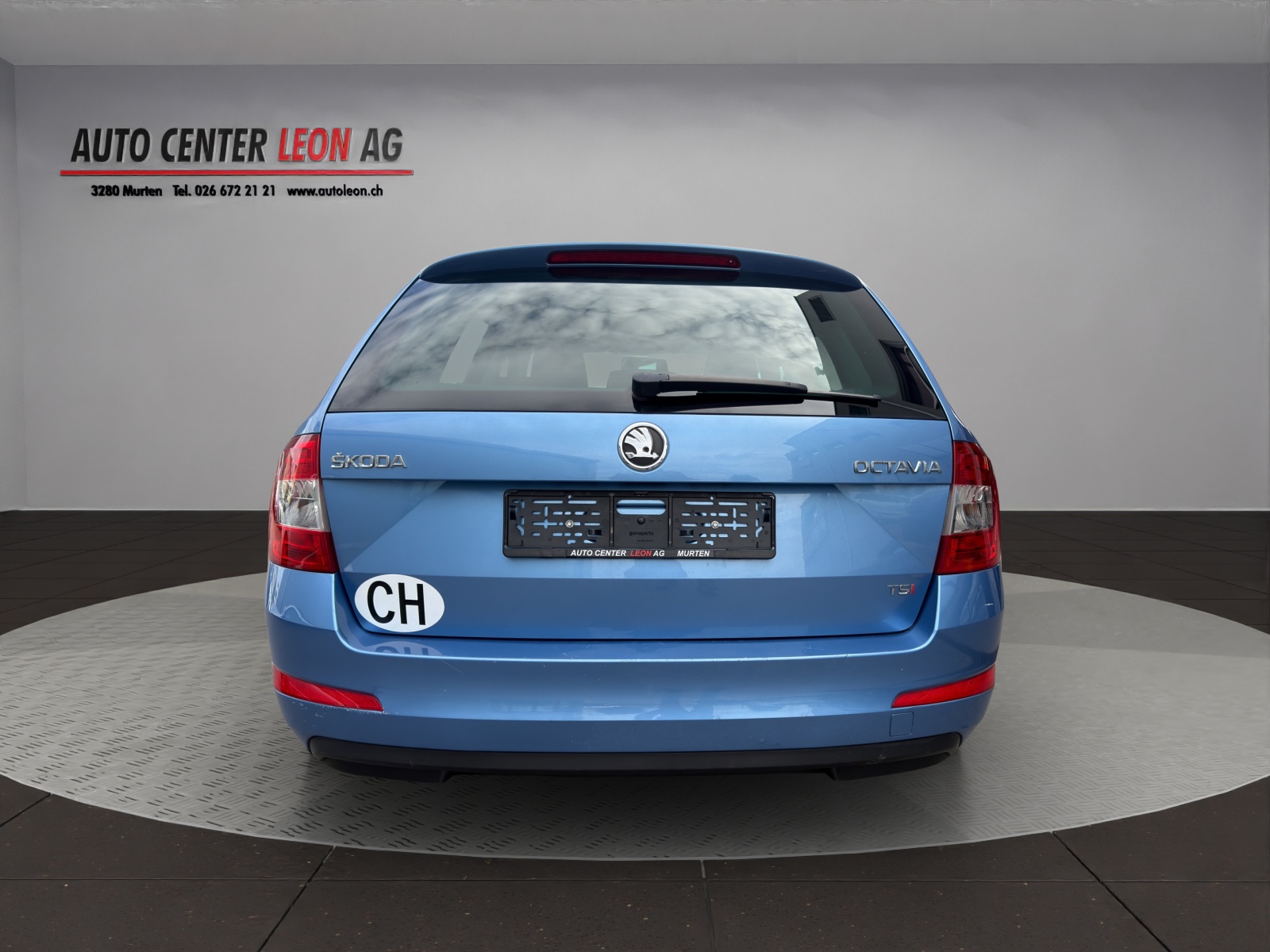 SKODA Octavia Combi 1.4 TSI Ambition-image-4