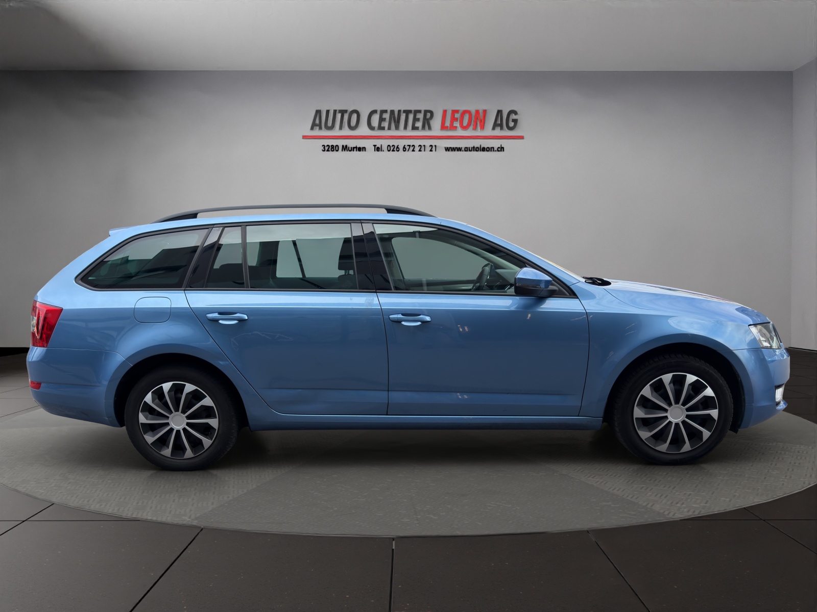 SKODA Octavia Combi 1.4 TSI Ambition-image-6
