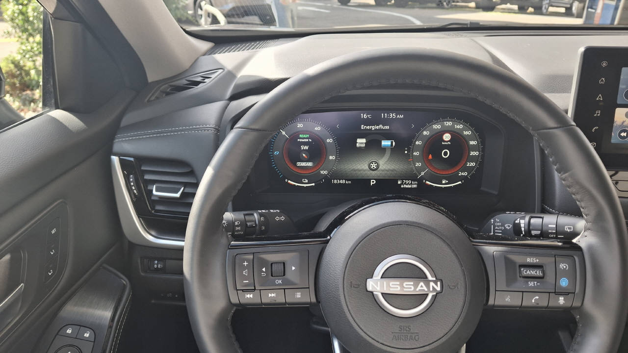 NISSAN X-Trail 1.5 VC-T N-Trek e-4orce-image-9