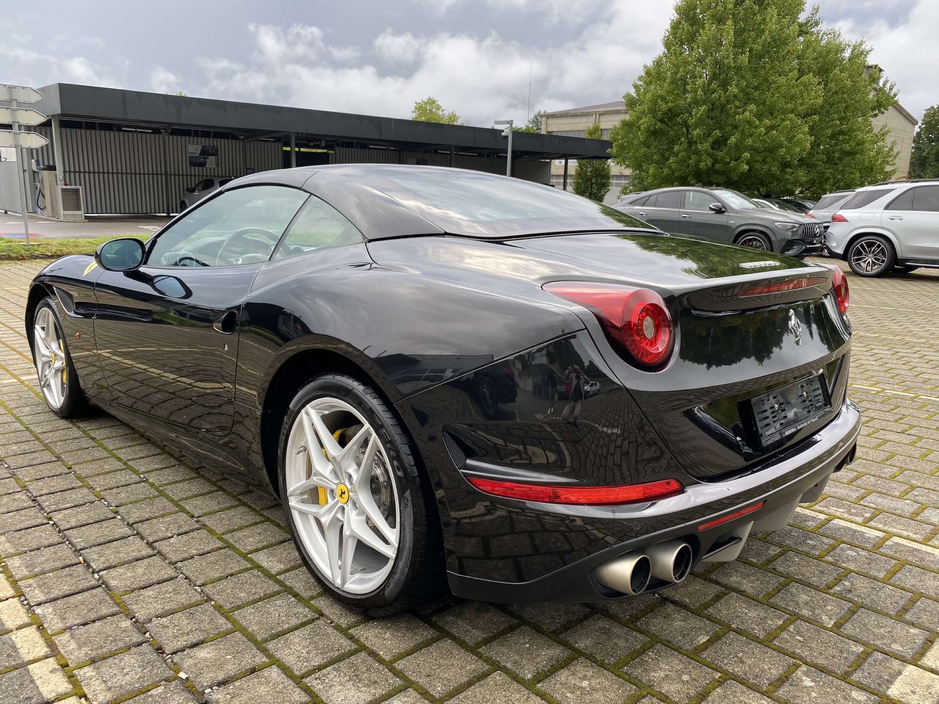 FERRARI 3.9 Turbo-image-3