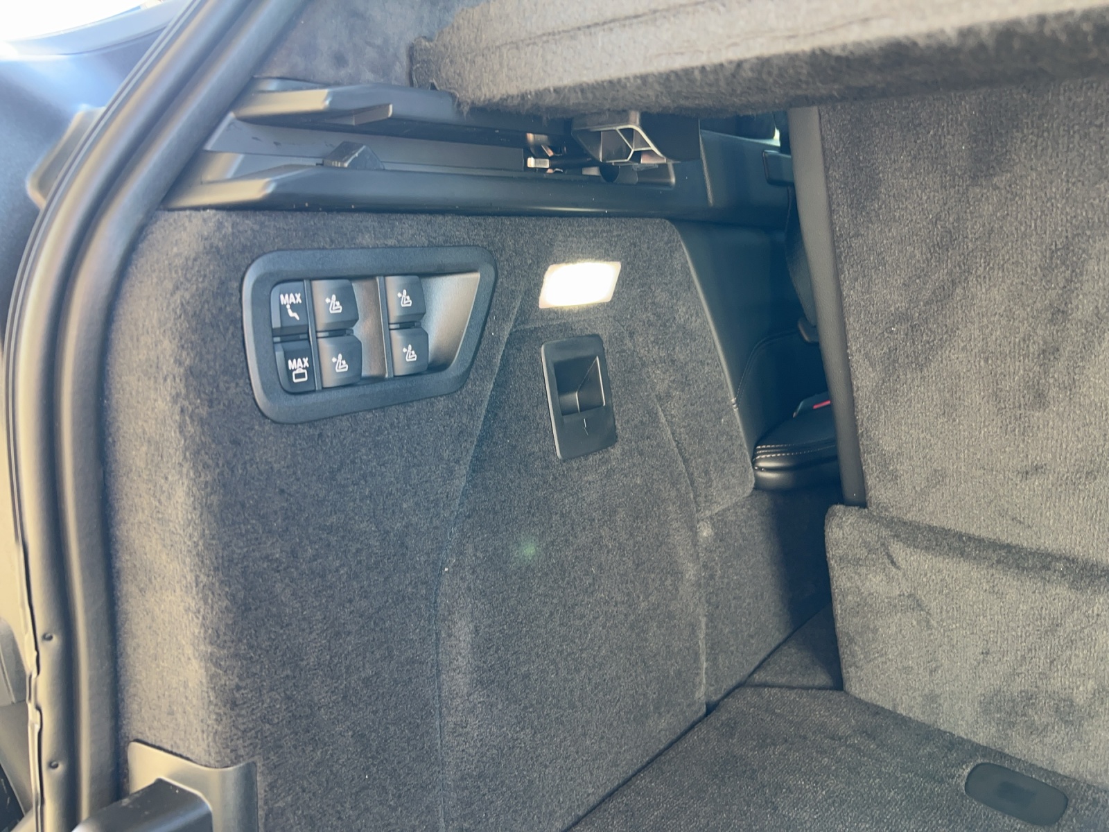 BMW X7 40d xDrive SAG-image-17