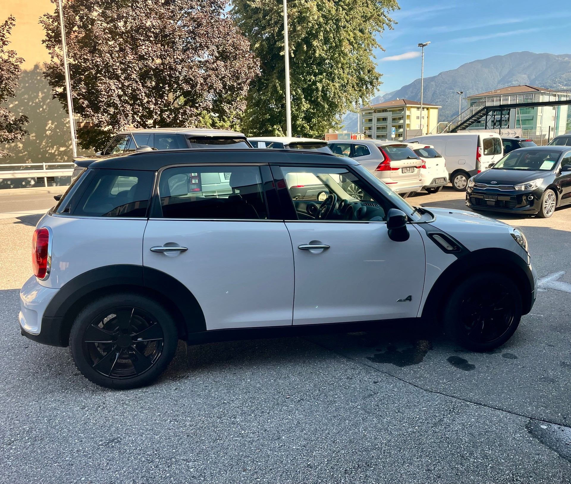 MINI Countryman Cooper S ALL4-image-9