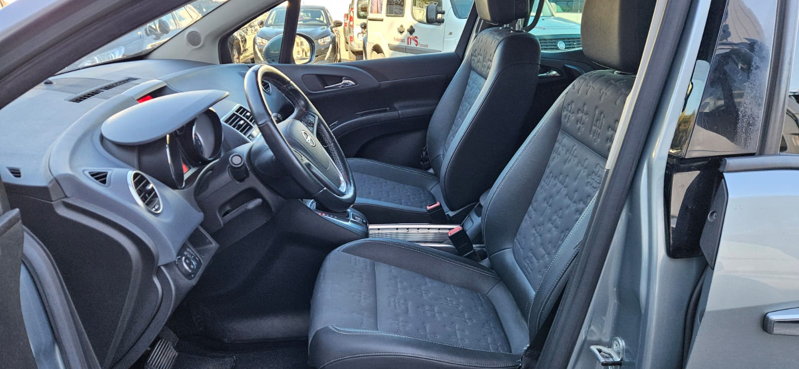 OPEL Meriva 1.7 CDTi Enjoy Automatic-image-3