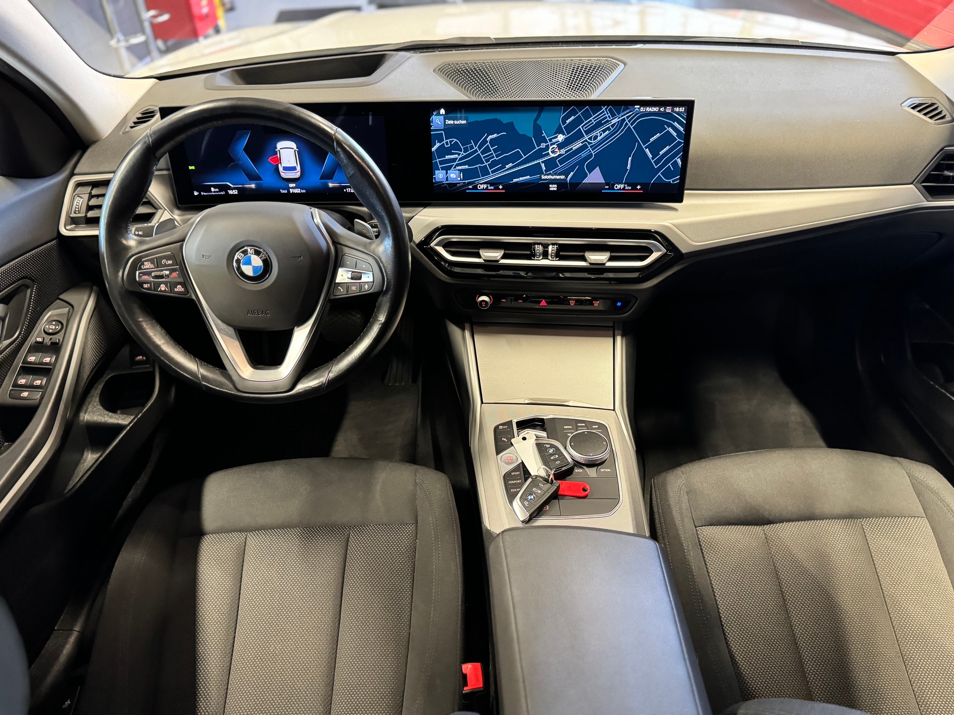 BMW 320d xDrive 48V Touring Steptronic *BMW LIVE COCKPIT*ANHÄNGERKUPPLUNG*-image-13