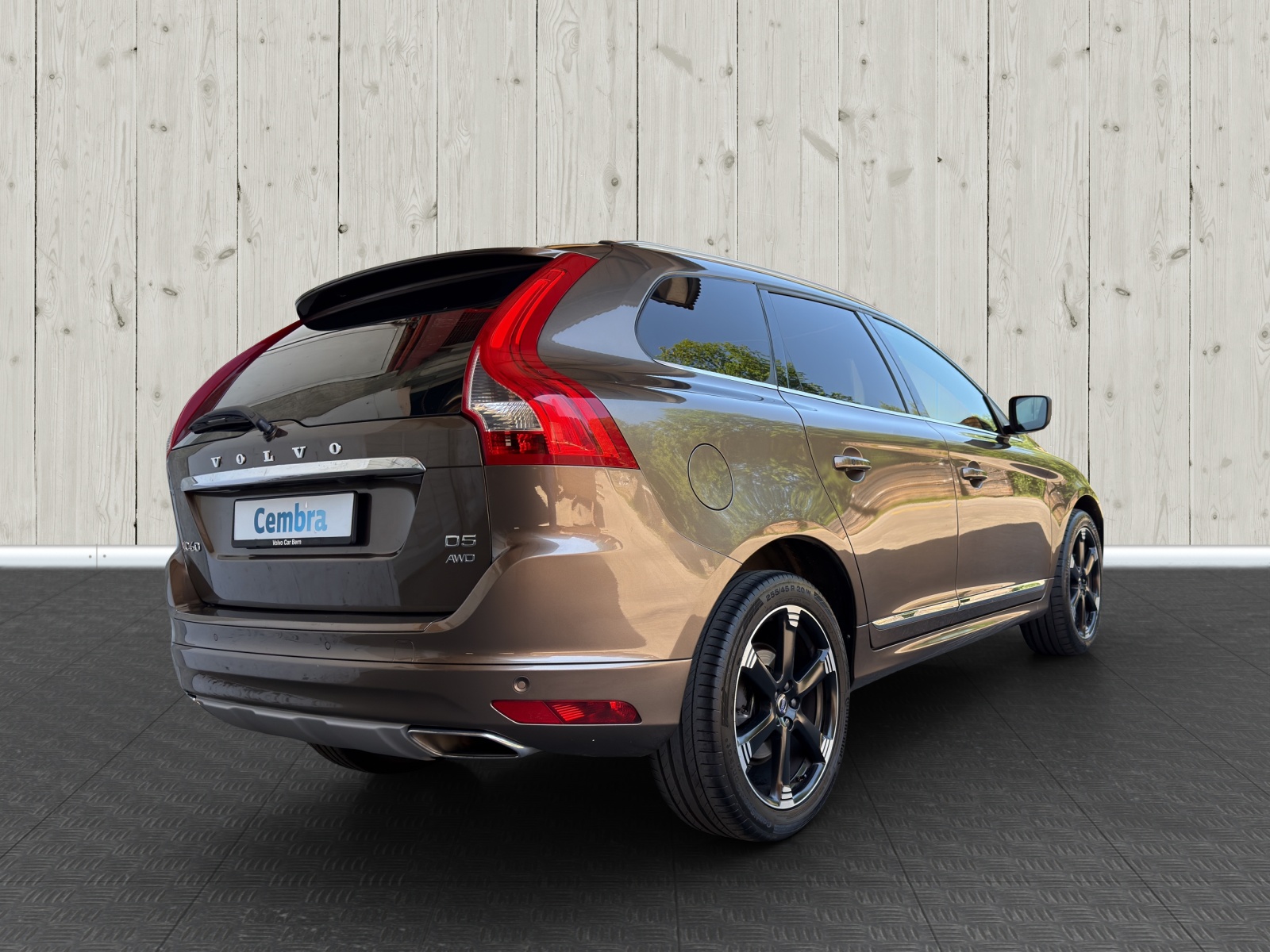 VOLVO XC60 D5 AWD Momentum Geartronic-image-6