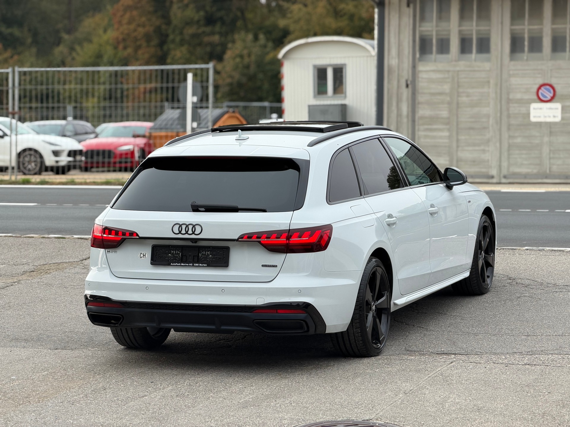 AUDI A4 Avant 40 TDI S line quattro S-tronic-image-4