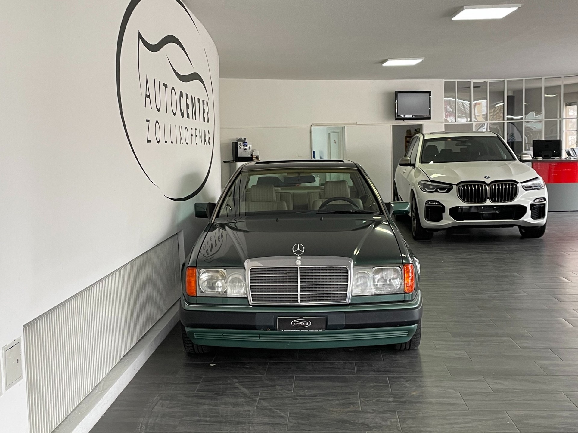 MERCEDES-BENZ 230 CE-image-4