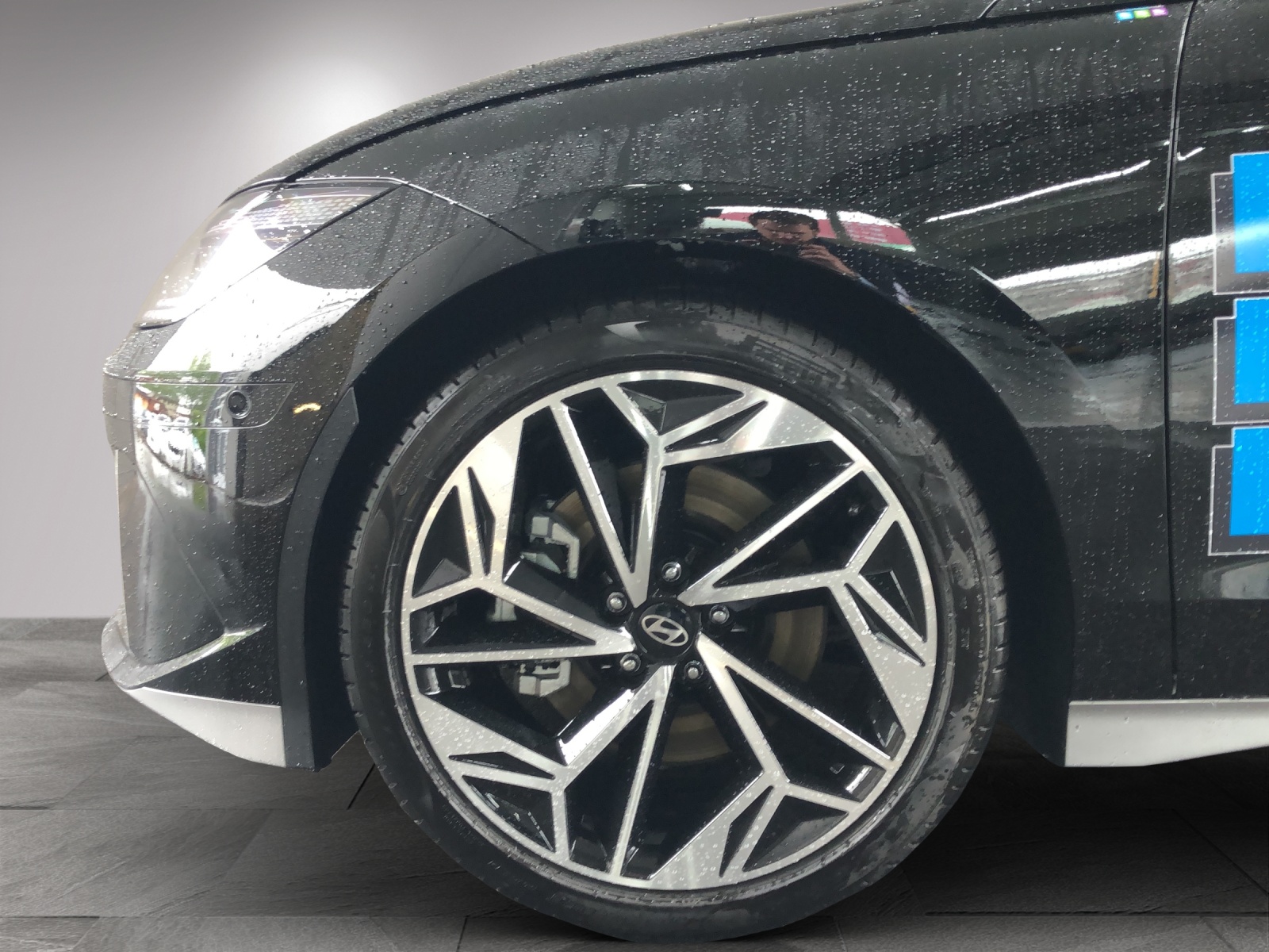 HYUNDAI Ioniq 6 Launch Edition-image-8