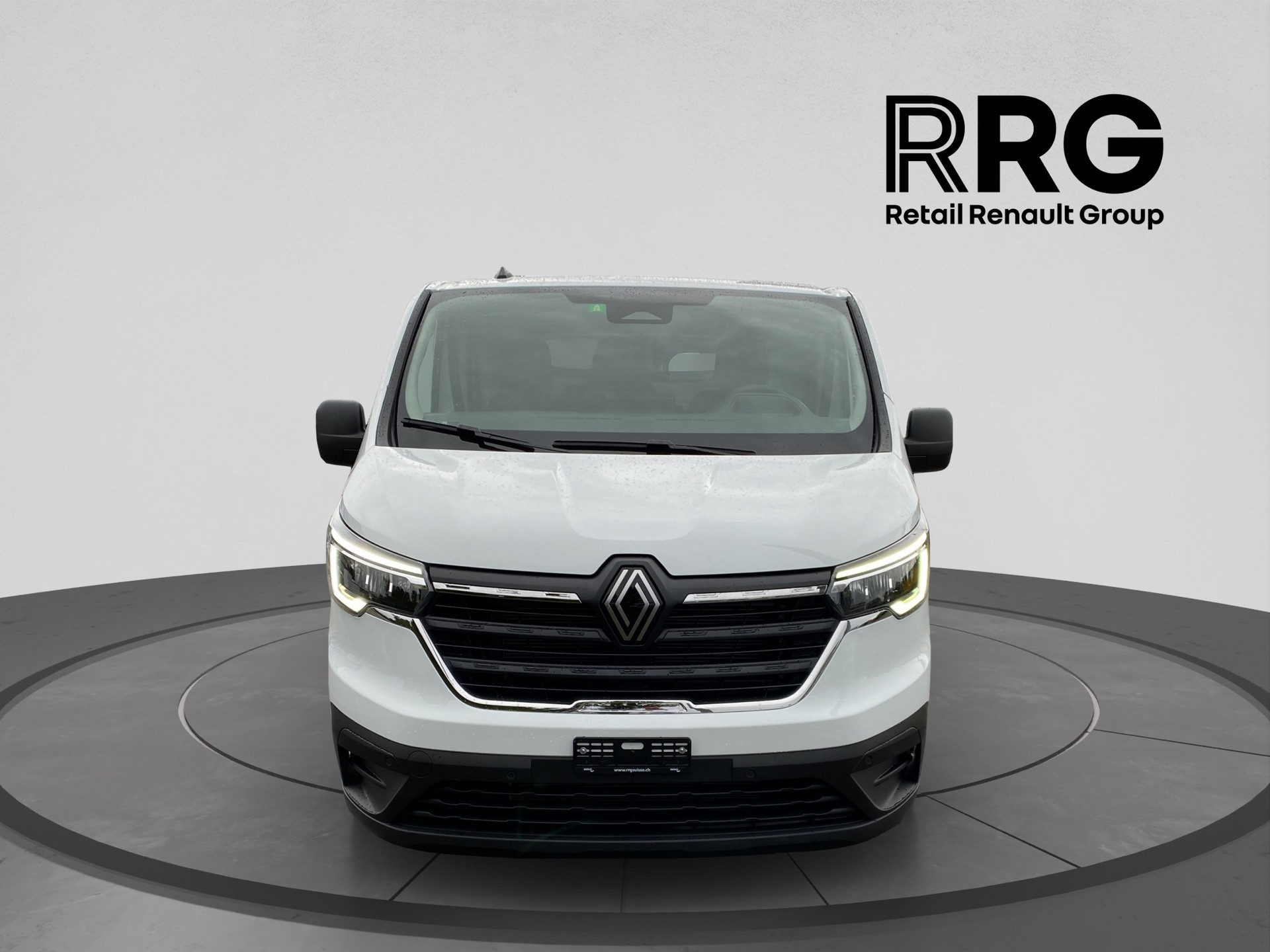 RENAULT Trafic 2.0 Blue dCi 150 Advance L2H1 Automat 9-Gang EN-image-2