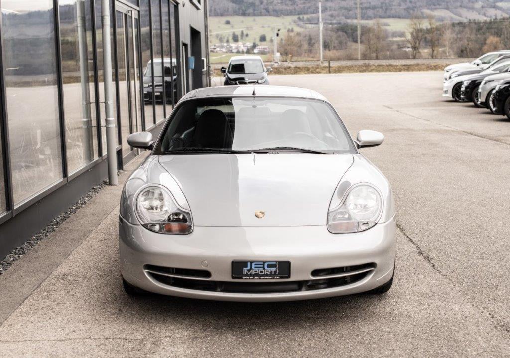 PORSCHE 911 Carrera 4 Cabrio-image-21