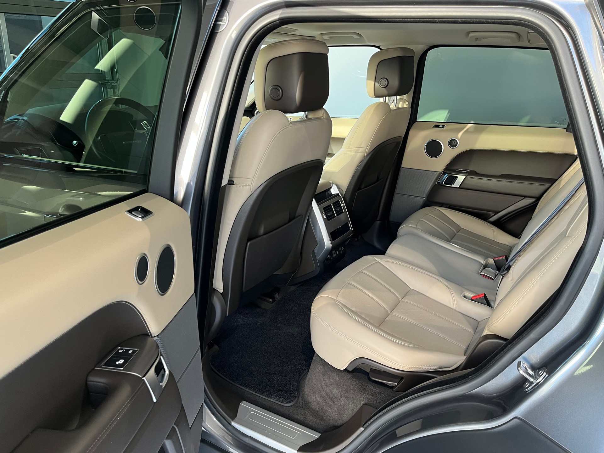 LAND ROVER Range Rover Sport 2.0 Si4 HSE Automatic-image-5
